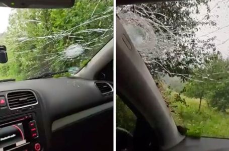 Pogledajte snimak je kako tuča u BiH razbijala stakla na autima