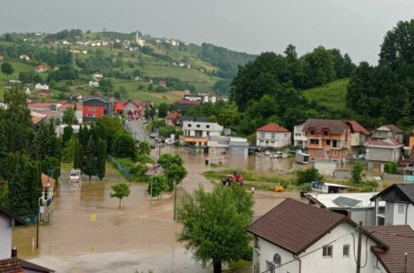 Grad Sarajevo će pružiti pomoć Bužimu pogođenom velikim poplavama