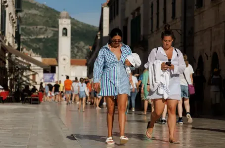 Turisti iz BiH šokirani cijenama u Hrvatskoj: Evo kakve cijene vas čekaju na Jadranu ove godine