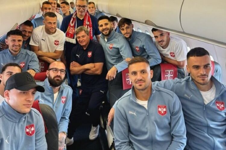 Otkriveno kako je reprezentacije Srbije završila u hrvatskom avionu