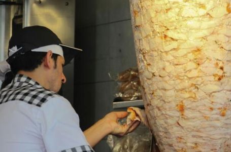 Turska i Njemačka 'ratuju' oko kebaba: Čije je to jelo?