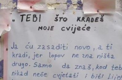 Žena ostavila poruku kradljivcu cvijeća: Građani preplavili komentare porukama podrške (FOTO)