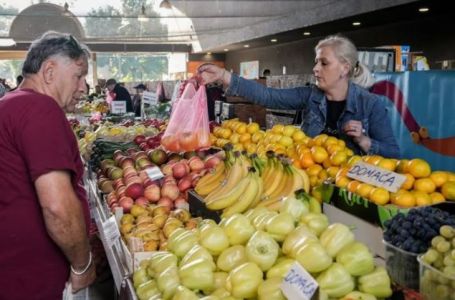Zašto cijene voća i povrća na pijacama u BiH rapidno padaju? Pogledajte šokantne brojke