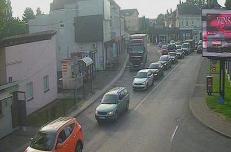 Od jutarnjih sati ogromne gužve na graničnim prijelazima: Evo gdje su najveća zadržavanja