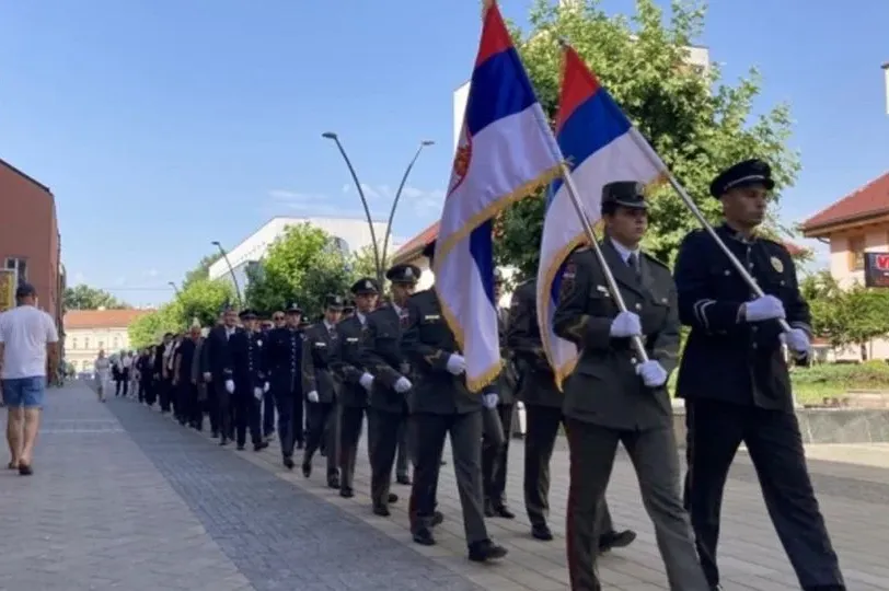 Vlasti RS nemaju namjeru prestati dizati tenzije uoči godišnjice genocida u Srebrenici