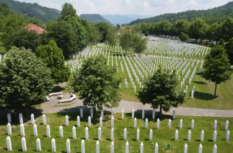 U Srebrenici će danas vječni smiraj naći 14 žrtava genocida