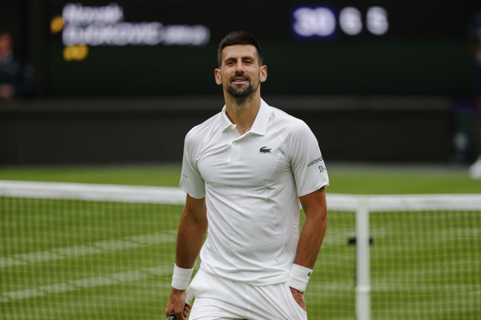 NOVAK ĐOKOVIĆ NA NASLOVNICI VOGA: Od poruke sa naslovne strane ODJEKIVAĆE PLANETA