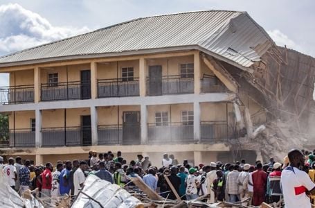 Urušila se školska zgrada tokom nastave u Nigeriji, najmanje 22 poginulih