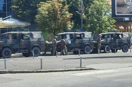 Šta se dešava u ovom bh. gradu? Više vozila EUFOR-a parkirano u centru