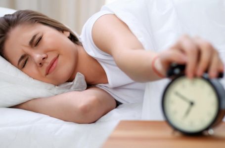 Stručnjak pojašnjava: Ovako možete izdržati dan sa samo pet sati sna