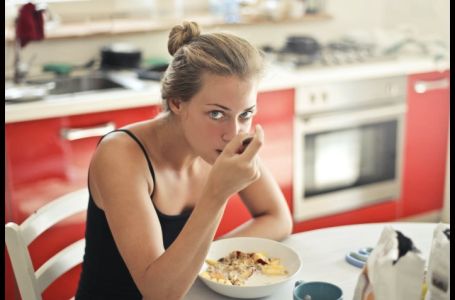Ako jedete ovo za doručak dočekaćete stotu: Čisti crijeva i spriječava mnoge bolesti