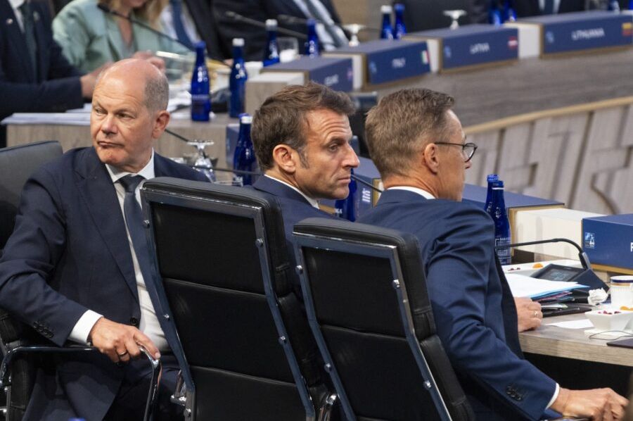 Foreign Policy: Ko će preuzeti palicu i popuniti europski liderski vakuum?