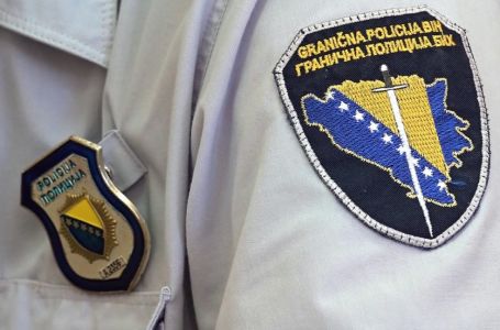 Granični policajci spriječili krijumčarenje devet osoba afroazijskog porijekla