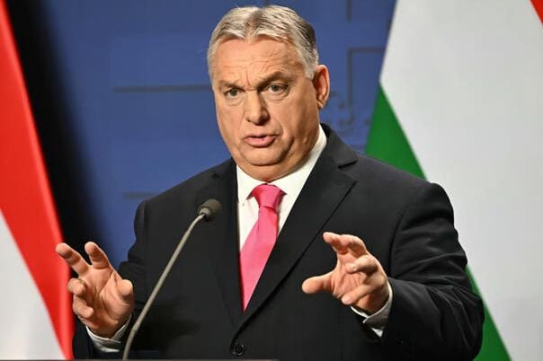 Orban tvrdi da su teroristički napadi u Evropi povezani s migrantskom krizom