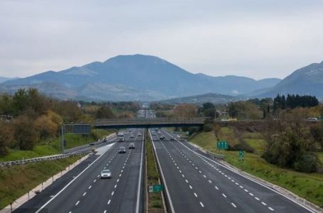 VOZAČI, POŠTUJTE PROPISE:  Ovo su novčane kazne koje možete dobiti ako ne pratite pravila