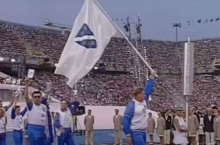 Na otvaranju OI prikazan olimpijski tim BiH iz 1992. godine uz zastavu s ljiljanima