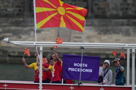 Zbog gafa na otvaranju OI, cijeli svijet se smije delegaciji Sjeverne Makedonije (FOTO)