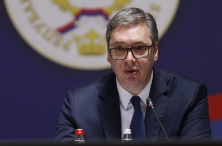 Vučić osvaja Zapad obećanjima o litijumu, ali gubi narod