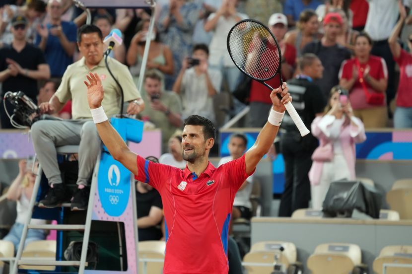 OVO NIKO NIJE OČEKIVAO: Novak se poslije ponoći oglasio iz posebnog razloga sa velikim oduševljenjem