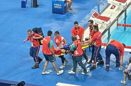 Plivačica izgubila svijest nakon utrke: Dobila masku s kisikom i odvezena na nosilima