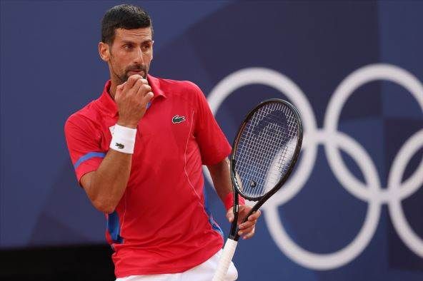 Novak iskoristio greške Alkarasa i ponovo vodi