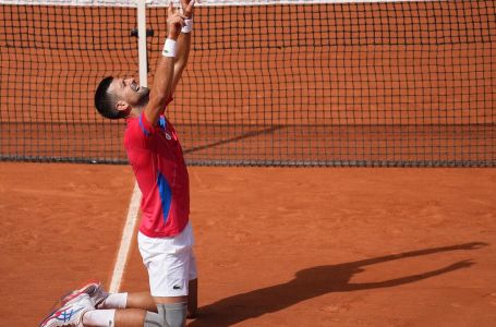 OGLASIO SE BIVŠI NOVAKOV TRENER! Đoković osvojio Olimpijske igre, pa dobio poruku o kojoj se PRIČA!