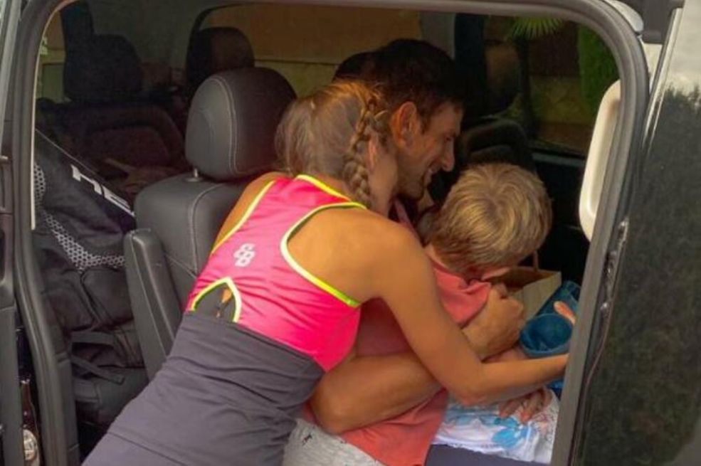 OVAKO IZGLEDA SOBA NOVAKOVE I JELENINE DJECE: Ništa od RASKOŠA i LUKSUZA - pogledajte unutrašnjost