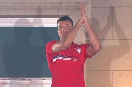 Ljudi UMIRU OD SMIJEHA zbog poteza Bogdana Bogdanovića: Iskulirao šeika, a onda JOŠ VEĆI HIT(VIDEO)