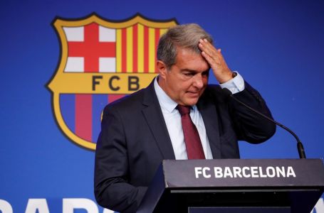 BARCA KRENULA U VELIKU OFANZIVU: Poslali im ponudu za najboljeg igrača, Rosoneri su odgovorili