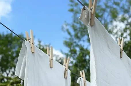 Stavite ovo u mašinu i posivjeli veš biće bijel kao snijeg već poslije prvog pranja