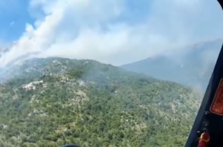 Požar kod Gacka stavljen pod kontrolu, vatrogasci i dalje na terenu