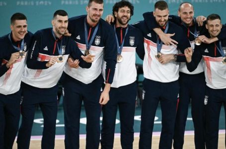 ŠTA JE TREBALO, DA IZAĐU KAO NEKI UČESNICI EVROVIZIJE? Gerić udario po košarkašima, pa dobio...