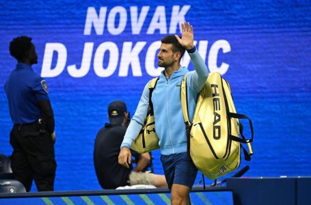 NOVAK SE OBRATIO POSEBNOJ OSOBI! Uvijek dolazi sam da bodri Đokovića, ISTIČE SE PO JEDNOM DETALJU