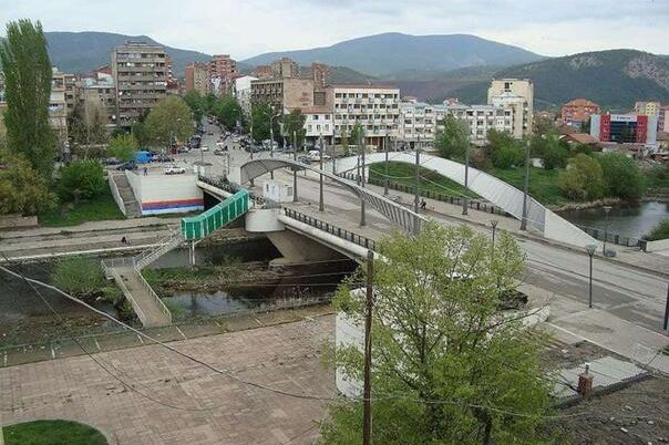 Na sjeveru Kosova Srbi protestuju drugi dan ispred ureda lokalne uprave