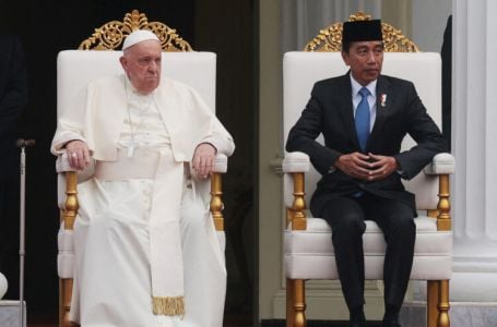 Papa Franjo u Indoneziji upozorio na vjerski ekstremizam