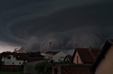 STIŽE NEVRIJEME: Civilna zaštita šalje poruke u ovim regijama