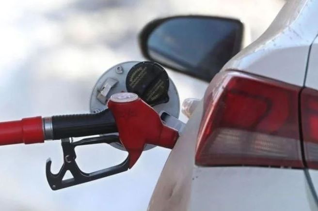 Pojeftinjuje gorivo u Hrvatskoj: Evo kakvo je stanje u BiH