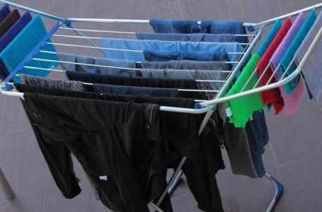 Veš ćete zimi osušiti očas posla uz ovaj genijalni trik: Nema više čekanja i vlage po kući