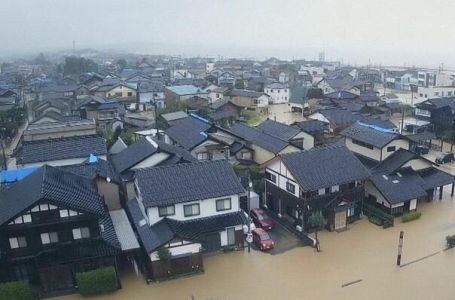 U Japanu i Južnoj Koreji evakuacije zbog poplava