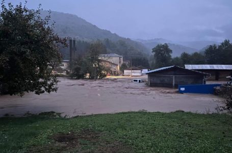 Poplave i u Fojnici: Poplavljen veliki broj objekata