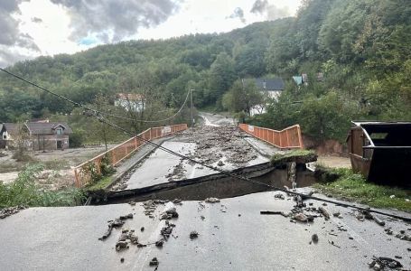 Zastrašujući prizori iz Buturović Polja kod Konjica: Voda odnijela 15 kuća, putevi uništeni