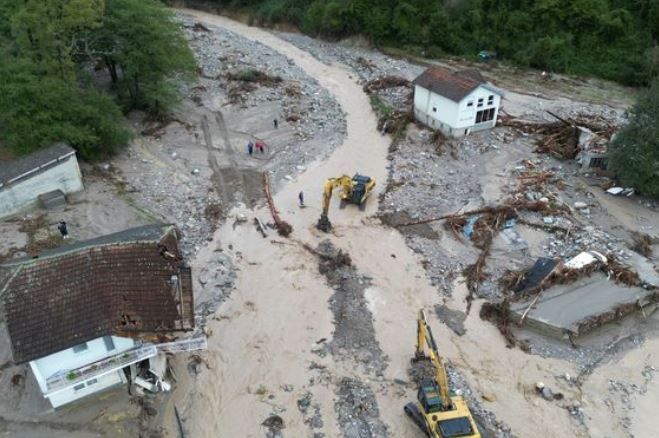 Stižu informacije o katastrofalnim klizištima u udaljenim mjestima doline Neretvice