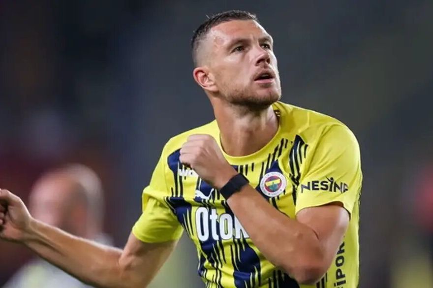 Edin Džeko objavio da napušta Fenerbahče: Ovo je njegova poruka za kraj