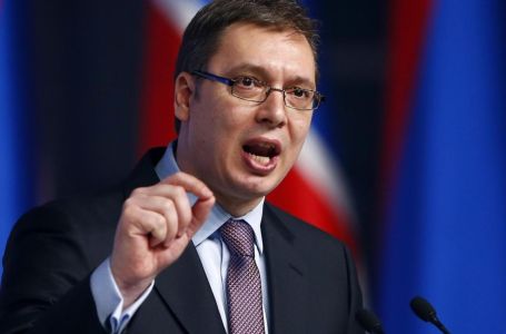 “NAPISALI SU DA SAM IZGUBIO ŽIVCE”: Novo ‘pomračenje’ Vučića uživo