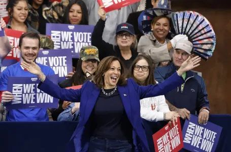 Kamala Harris i Tim Walz imali jasnu poruku kroz kampanju: Mi nismo Donald Trump