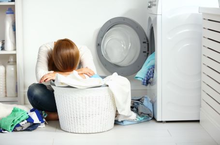 IMATE SUŠILICU? Velika greška koju svi radimo,OVIH PET STVARI NI U LUDILU NE STAVLJAJTE UNUTRA