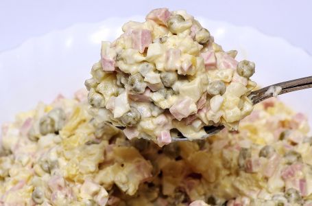 Ovo je originalni recept za rusku salatu: Nema veze sa onim što ste dosad navikli da pravite