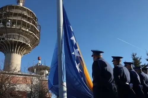 Podizanjem zastave BiH na Humu počelo obilježavanje Dana Državnosti