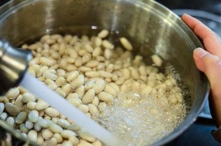 Mnogi prave veliku grešku prilikom pripreme graha: Ne radite to, nije zdravo
