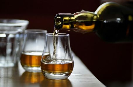 Kardiohirurg: Dvije vrste pića mogu povisiti razinu kolesterola i oštetiti jetru